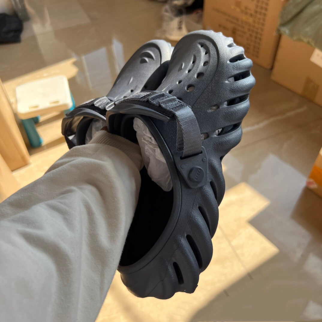 Men's And Women's Couple Leisure Beach Wave Shoes