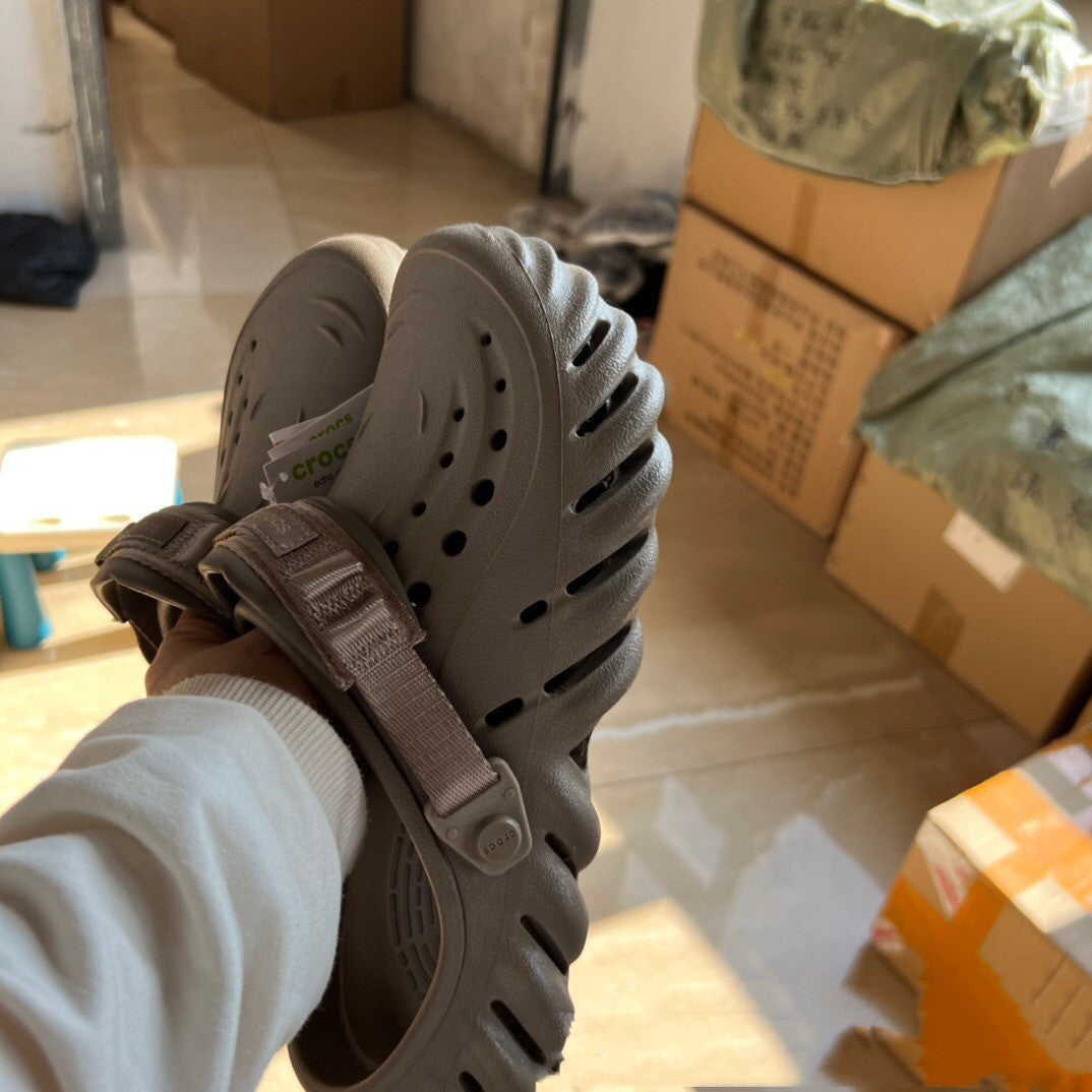 Men's And Women's Couple Leisure Beach Wave Shoes