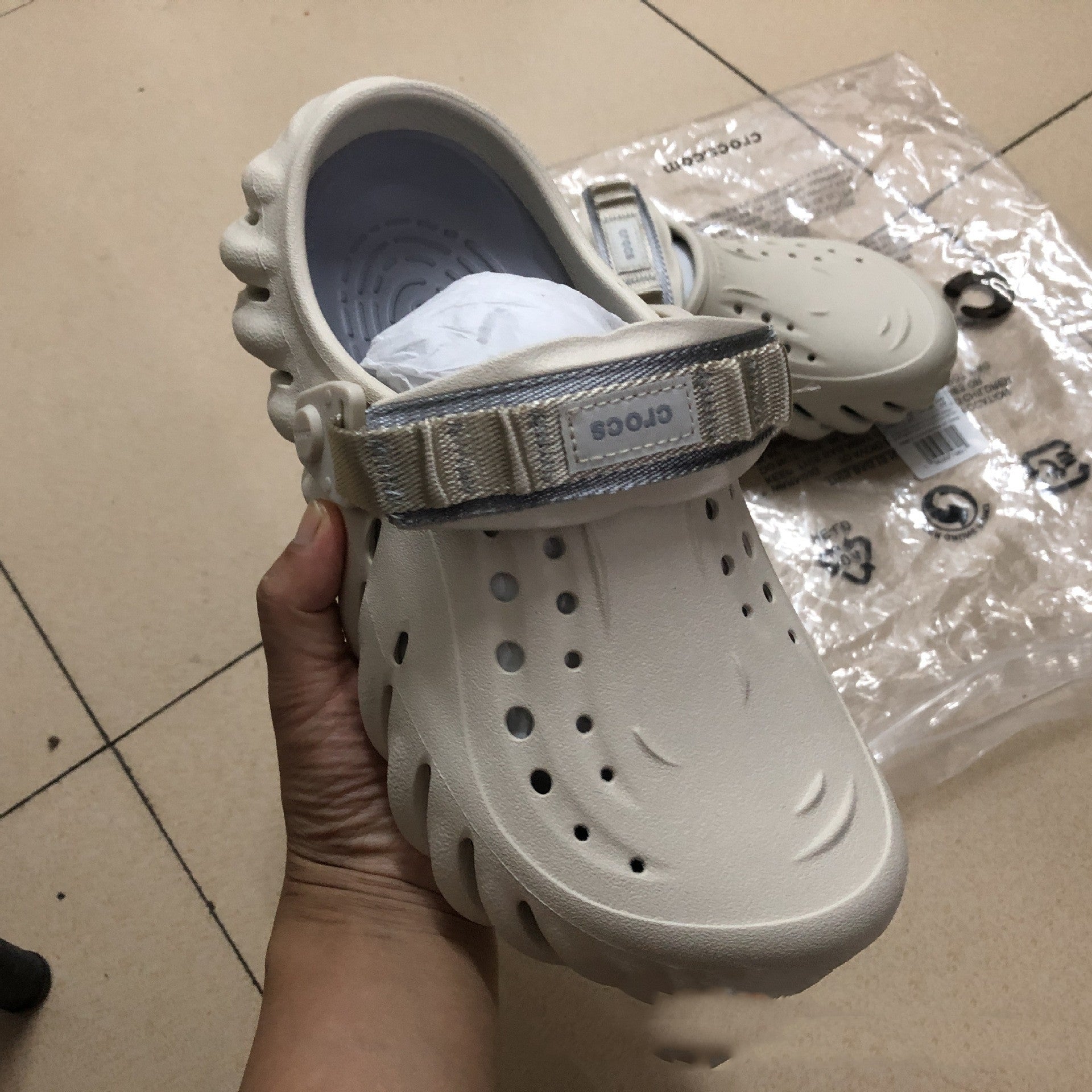 Men's And Women's Couple Leisure Beach Wave Shoes